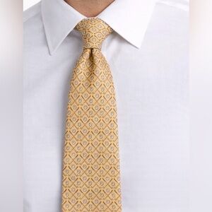 Vineyard Vines Yellow Silk Golf Tie